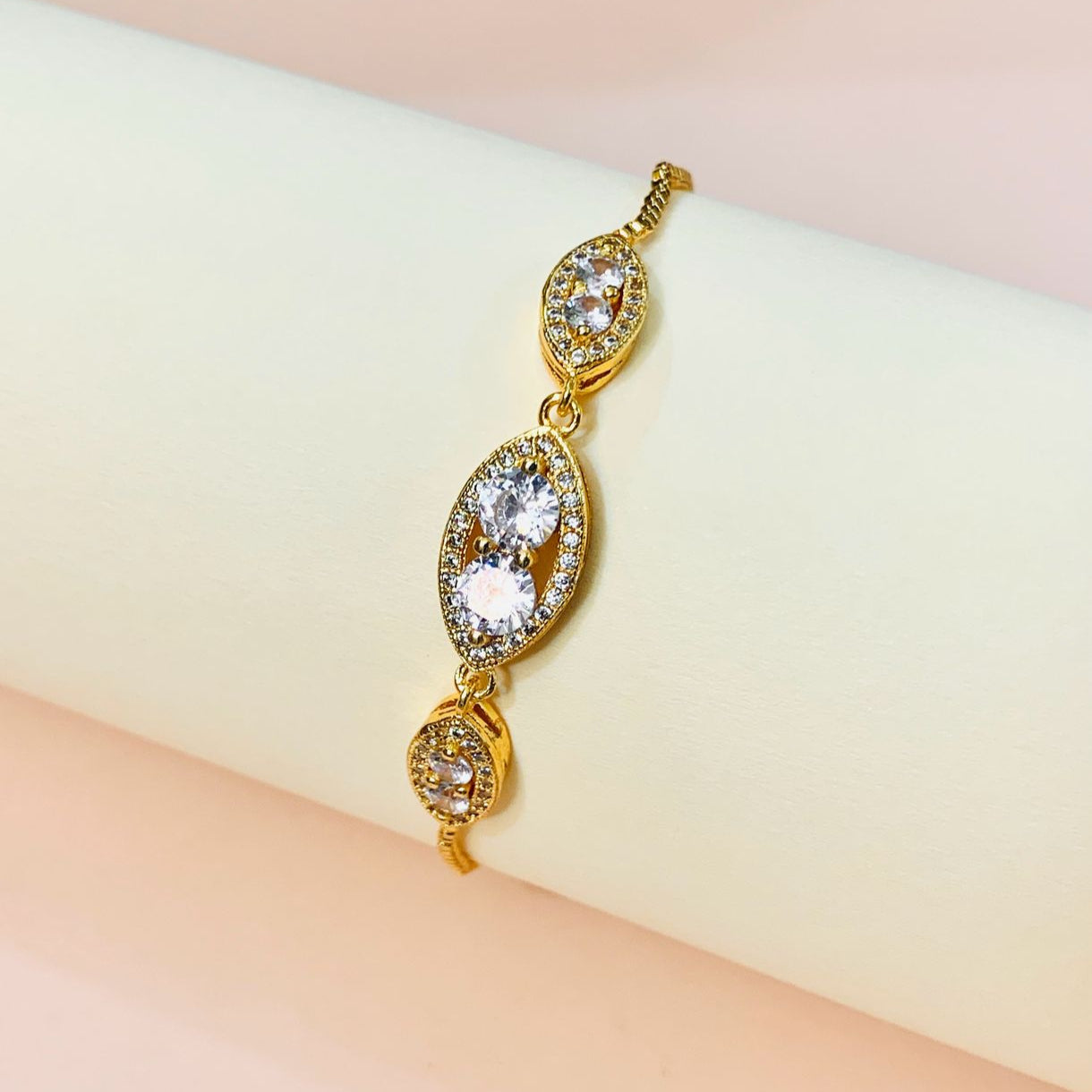 Adjustable Bracelet-212 (White)
